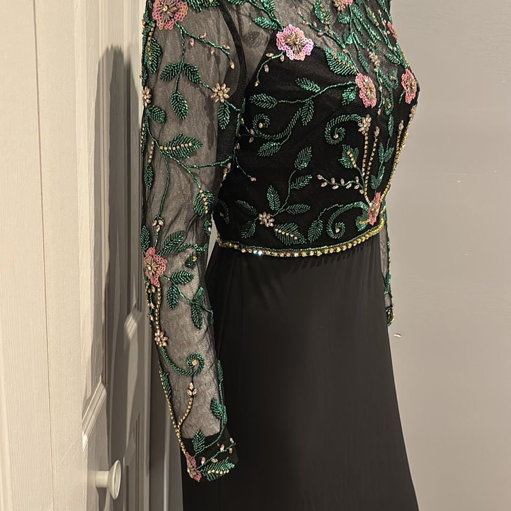 NWOT Mac Duggal beaded illusion high neck trumpet gown - Picture 7 of 16